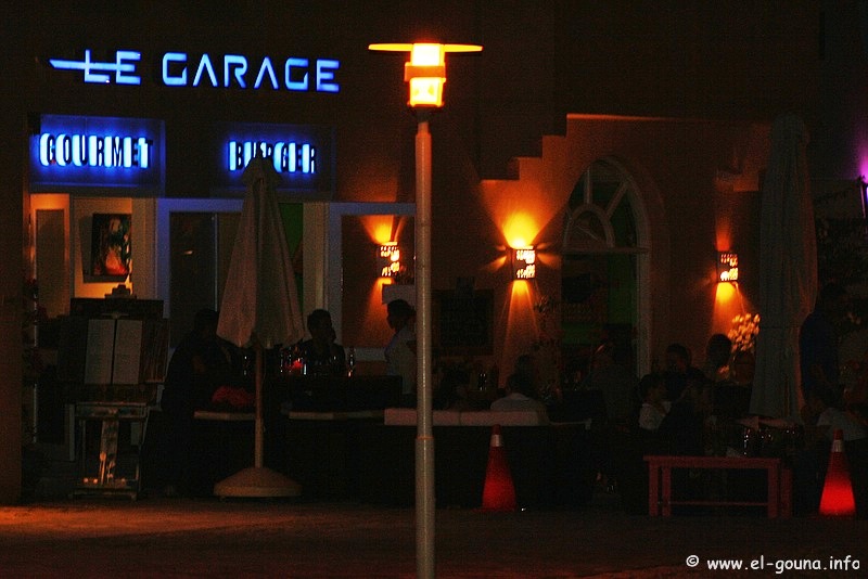 Le Garage 1649