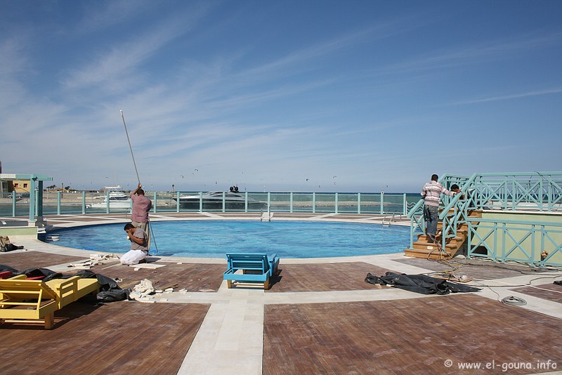 360 Pool & Beach 0501