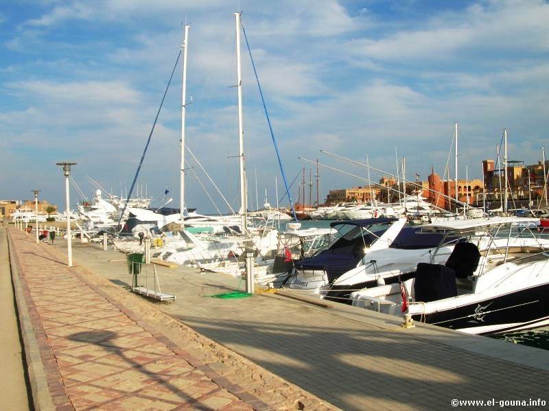 Abu Tig Marina  El Gouna 1982